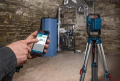 Bosch Professional GLI 18 V-2200 C Lamp | 2200L | Connected | Smartphonebediening | 14,4-18V Li-Ion [0.601.446.501] -Bosch Winkel Bosch Blauw GLI 18 V 1900 0.601.446.400 ext 7