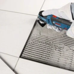 Bosch Professional GOP 12 V-28 + Acc-set AccuMultitool | 12 V 3.0 Ah Li-Ion | Sl | +L-Boxx | +Acc-set [0.601.8B5.006] -Bosch Winkel Bosch Blauw GOP 12 V 28 Acc set 0.601.8B5.006 ext 5