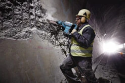 Bosch Professional GSH 7 VC Breekhamer | 8,5 Kg | SDS-Max | 13 J | 1500 Watt | +koffer [0.611.322.000] -Bosch Winkel Bosch Blauw GSH 7 VC 0.611.322.000 ext 8