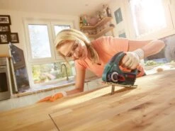 Bosch Groen EasyCut 50 EasyCut Zaag Met NanoBlade | 500 Watt | 50 Mm | +Tb | +Koffer [0.603.3C8.000] -Bosch Winkel Bosch EasyCut 50 0.603.3C8.000 ext 4