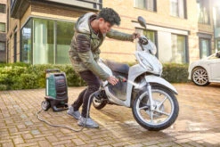 Bosch Tuingereedschap Fontus 18V Allesreiniger | 20 Bar | 15L | Basic | +Accessoires [0.600.8B6.102] -Bosch Winkel Bosch Tuin Fontus 0.600.8B6.000 ext 15