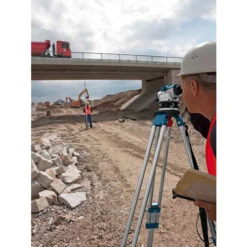 Bosch Professional GOL 20 D Waterpas | Vergroting 20x | Nivelleren 30mm Tot 30m | Bereik 60m [0.601.068.400] -Bosch Winkel Waterpas GOL20 0601068400 2